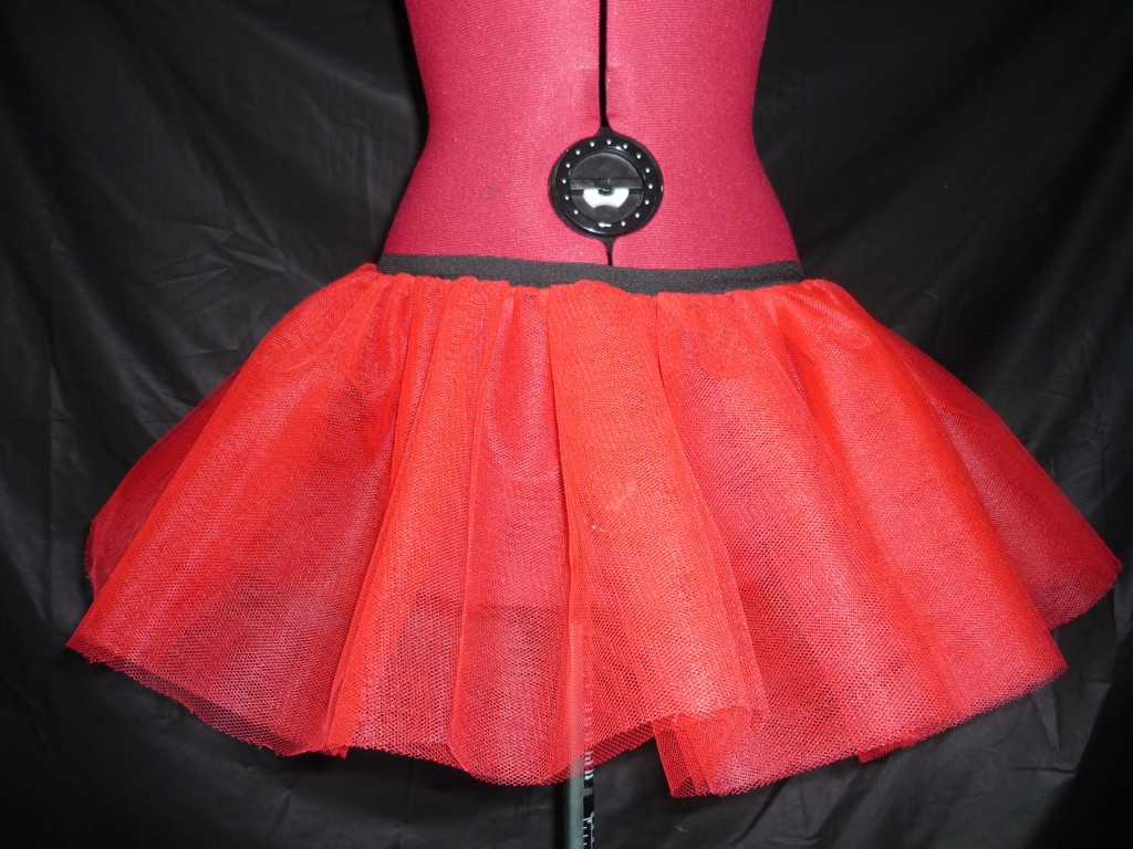 U 306 Mini-Petticoat 3 Lagen, rot